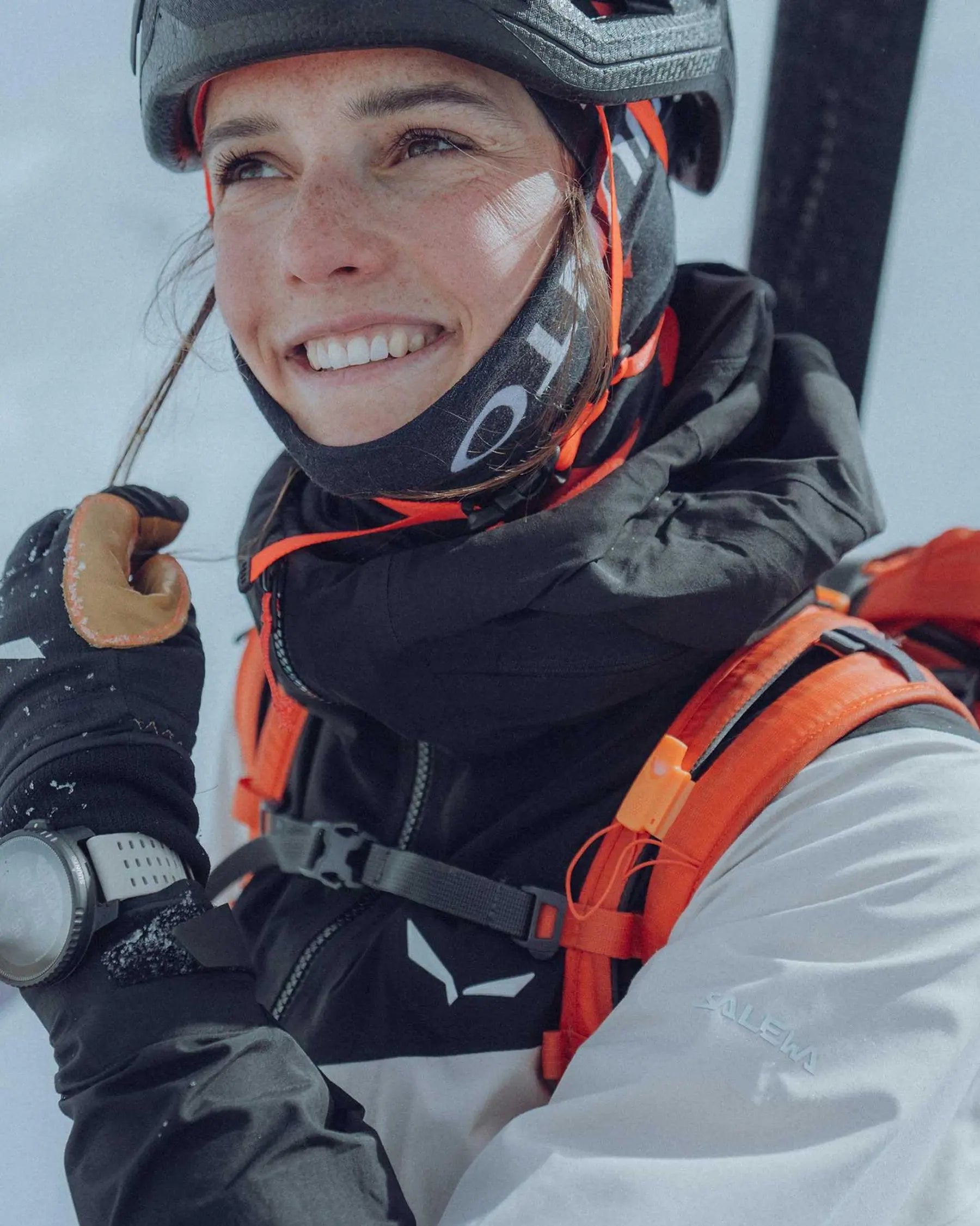 Suunto Vertical negro arena